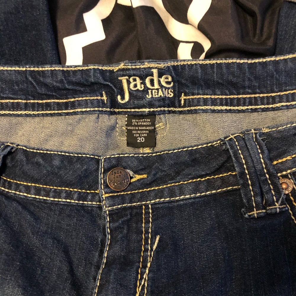 Denim Capris - Picture 2 of 3